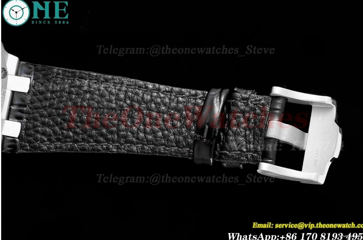 Num LE Royal Grey Oak Offshore RSF SS Mod A3126 42mm 0424